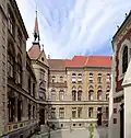 Lutherhof avec entrée à l'ancien presbytère