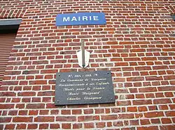 Hommage.