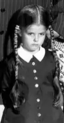 Mercredi dans La Famille Addams (1964).