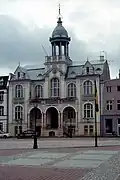 L'Hôtel de Ville