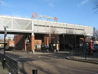 Image illustrative de l’article West Ham (métro de Londres)