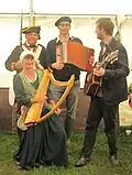 Montfort Tadier avec son accordéon