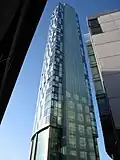 West Tower vue depuis le sol