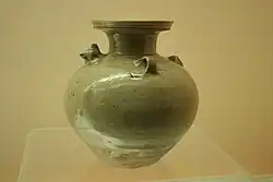 Aiguière. Céladon. Dynastie Jin de l'Ouest. Musée de Shanghai