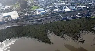 Mangrove et Westfield Train Station, à Westfield, à Auckland