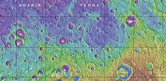 Carte MOLA, montrant le cratère Pasteur et d’autres cratères à proximité. Les couleurs indiquent les élévations.