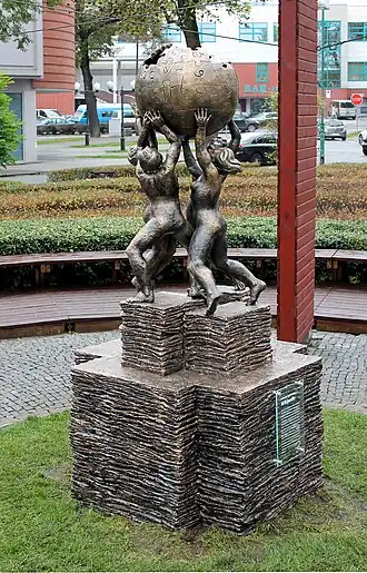 Monument à Wikipédia.