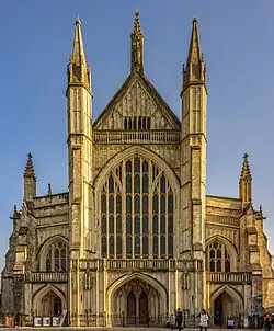 Façade ouest de l'évêque Edington.