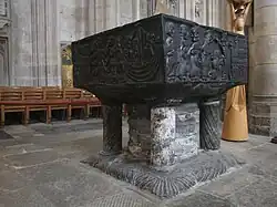 Fonts baptismaux.