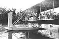 Wright Model CH, Miami River, près de Dayton, Ohio en mai