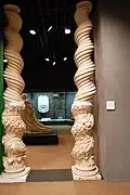 Colonnes torsadées, époque moderne.