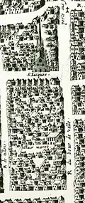 Avec son clocher en 1618, plan Picart,