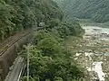 La ligne suivant le fleuve Shimanto.