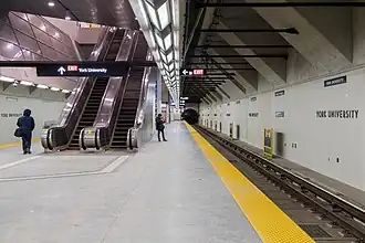Image illustrative de l’article York University (métro de Toronto)