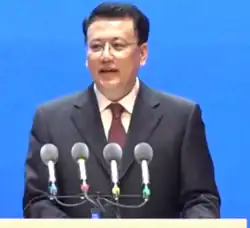 Yuan Jiajun (en)