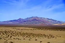 Photographie d'une montagne