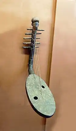 Harpe anthropomorphe