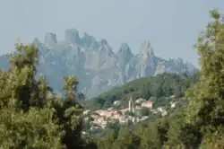 Zonza et les aiguilles.