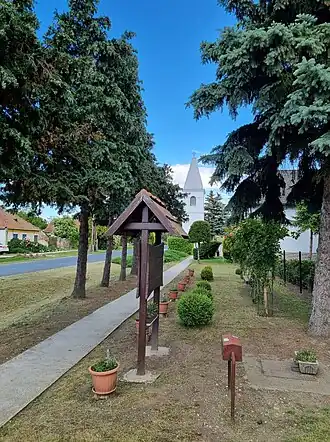 Zsebeháza