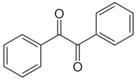 Image illustrative de l’article Benzile