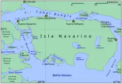 Carte de l'île Navarino. La baie Windhond se trouve au sud de l'île.