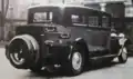 Malles automobile à glissement latéral.